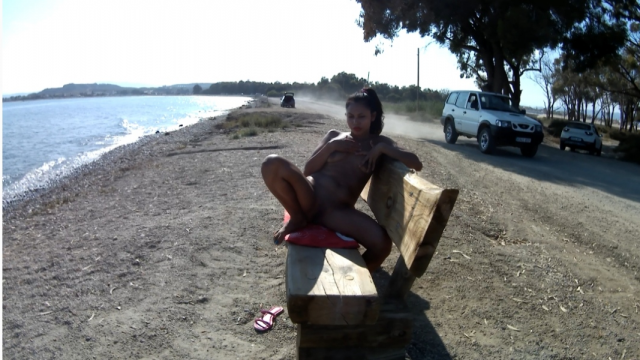 Sold a video! "Beautiful nude doll in public masturbating with dildo, I like to have fun in public".<a href="/tag/apclips"class="tags"><span>#apclips</span></a>