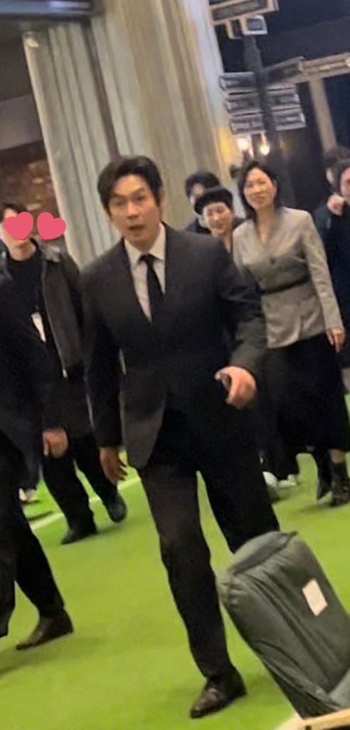 꾸영 tweet media