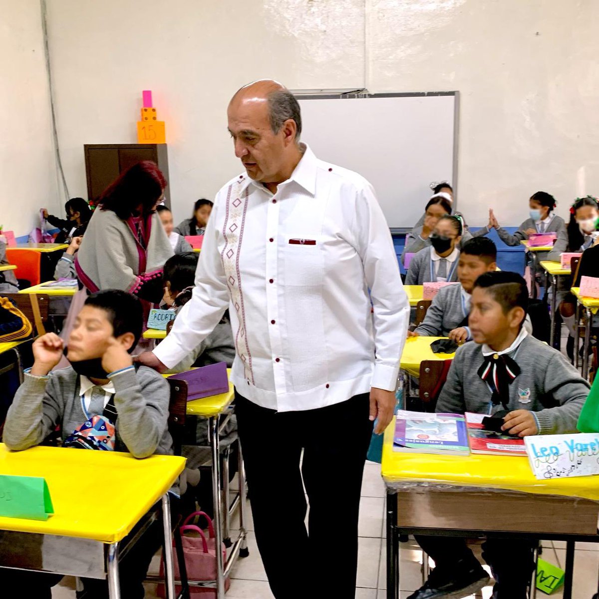“La educación es el pasaporte hacia el futuro; el mañana pertenece a aquellos que se preparan para el hoy."

Que esta semana cada esfuerzo que realicen sea recompensado. 

Excelente #lunes e inicio de semana
#NatyCastrejón
