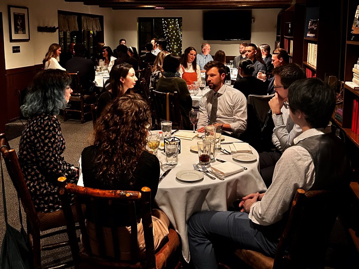 RutterLab's tweet image. Interesting fact: Jared joined the @UUtah the same year as @CoachUrbanMeyer! (only one of them lasted for 20!) @Utah_Football

Please share your favorite @RutterLab paper/memory from the past 20 years below!👇🏼🙏🏼#MitoMonday #LateNightWithTheRutterLab