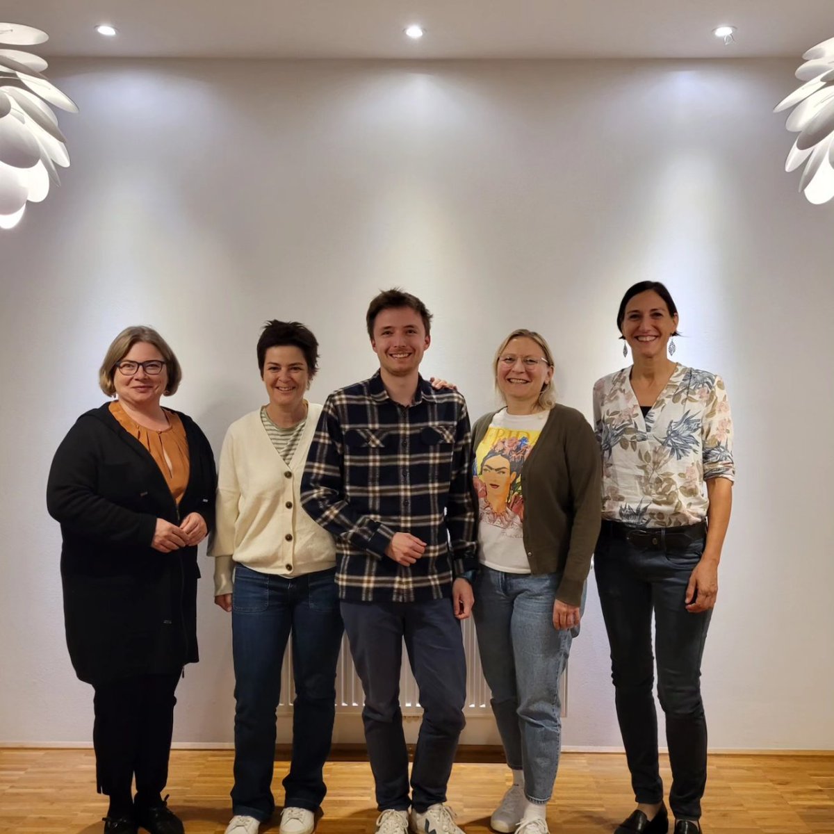 Wurde von den Mitgliedern im Bezirk Kitzbühel mit 100% für weitere 3 Jahre zum grünen Bezirkssprecher gewählt.
Danke und ich freue mich sehr💚