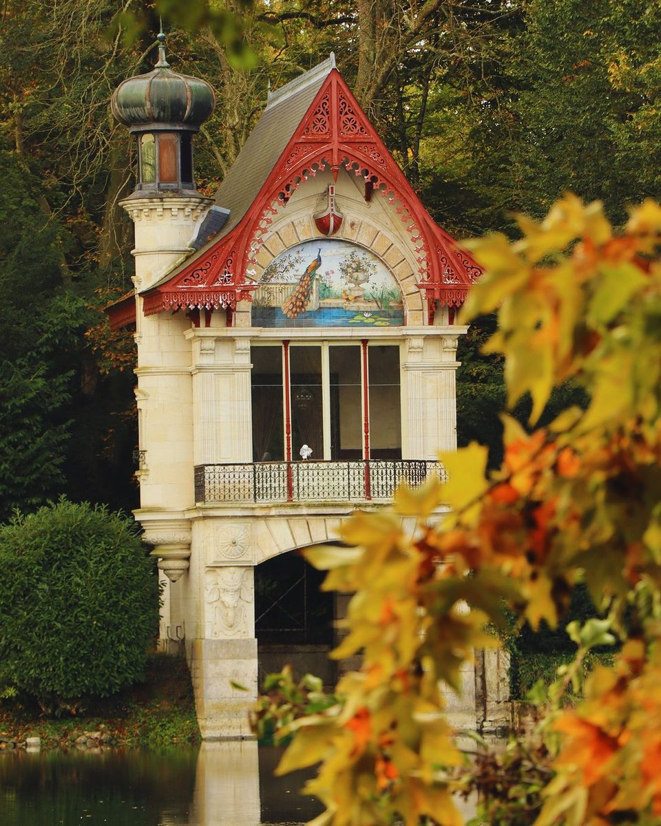MyLoireValley's tweet image. Au gré de la Promenade des moulins du #Loiret à Olivet, laissez-vous envoûter par l&apos;histoire des moulins qui bordent le Loiret. 🍂

Prêts à vous plonger dans cette expérience où l&apos;histoire et la nature se rencontrent ? 😍

📸 Destination Orléans Val de Loire