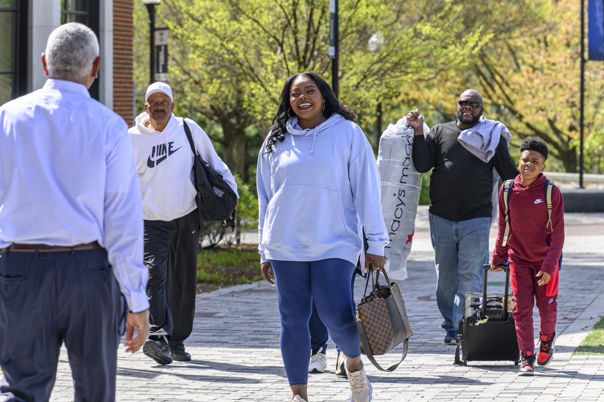 Heartbroken 💔 We will be strong and stay #TashaTough 💙 🤍 #HoyaSaxa