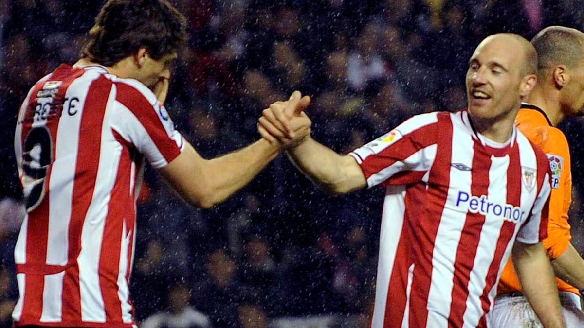 lukeyoung72's tweet photo. @MundialMag You've posted my actual one but I do have a special place in my heart for the Llorente/Toquero years at Athletic Club. Proper grace and grit partnership. The icon and the grafter. With Bielsa at the helm? Perfect. https://t.co/SwWihiv3SC