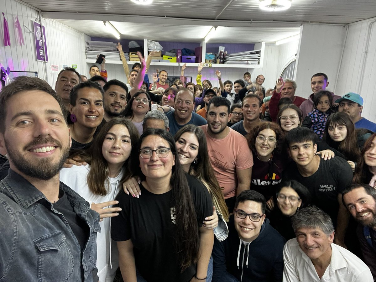 Gracias a los más de 2700 vecinos y vecinas que creen que es posible construir una Magdalena más justa. A partir de ahora, tenemos a @camiladaca_ para representarnos mejor que nadie en el Concejo. 
En lo personal, sepan que estoy con más fuerza que nunca para seguir luchando!💪🏼💜