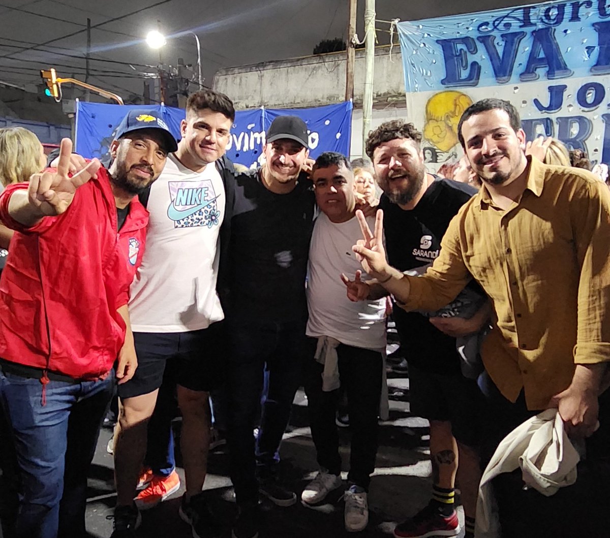 RamonAntune's tweet photo. Una vez más volvimos a ganar en @avellaneda 📦
@SergioMassa 
@Kicillofok 
@jorgeferraresi 
@magdysierra https://t.co/9RY98nZp74