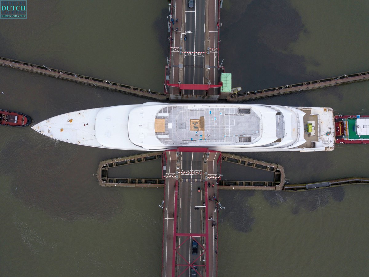 Project 1013, which had its technical launch Thursday last week, left Rotterdam for Makkum yesterday. We pictured the 101m/ 330ft hull in Amsterdam today. Photos by @DutchYachting. #Project1013 #Amsterdam #Feadship #Makkum #Gigayacht