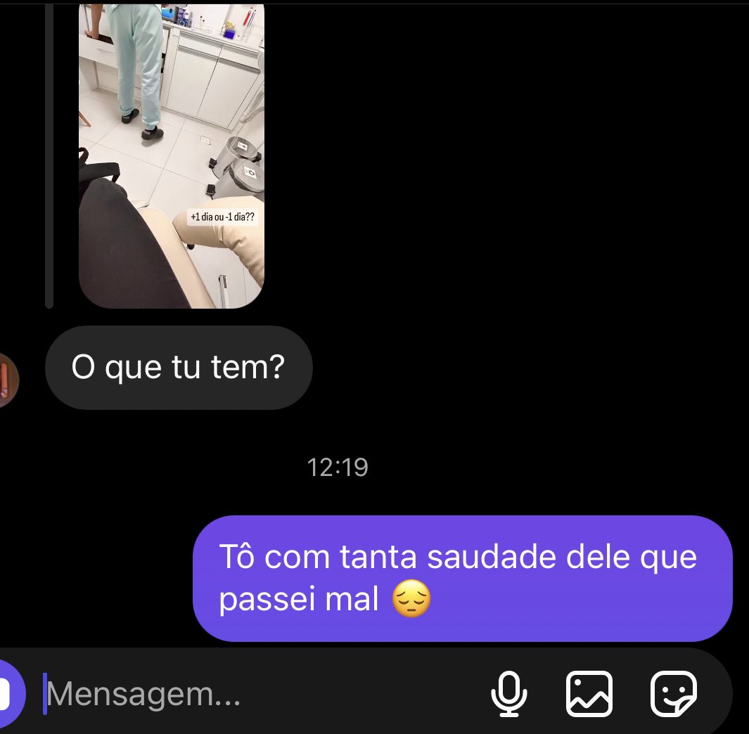 KiitKath__'s tweet photo. Eu sendo a última romântica: https://t.co/pqZtm35qhY