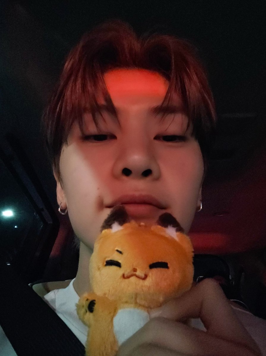 ChuBinna's tweet photo. Matthew with woowoo😭😭😭🫶🏼

#zb1 #zerobaseone #제로베이스원 #seokmatthew #zb1bubble #woowoo https://t.co/b7HkhJo6Z7