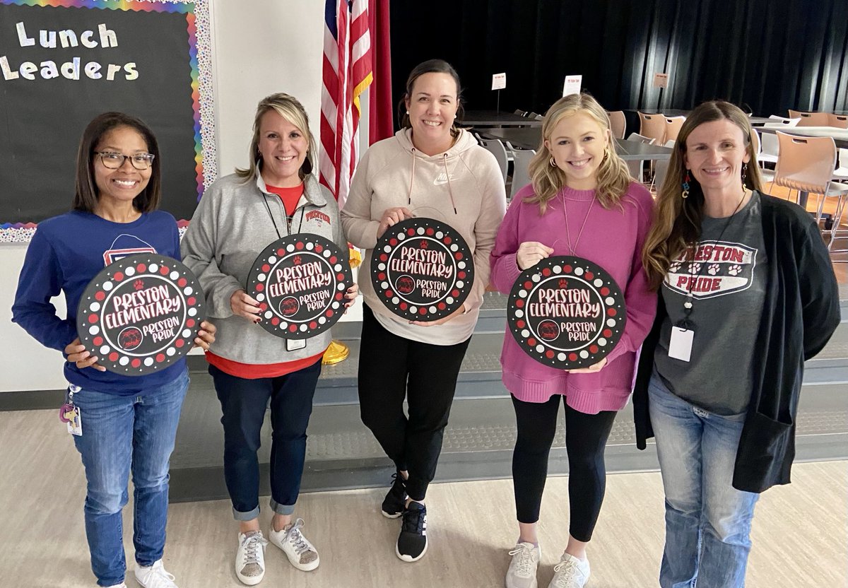 Celebrating these fantastic ladies is an absolute joy!!! Congratulations to our Staff Roar Award recipients for October! ⁦<a href="/GeisselPrestonK/">Holly Geissel</a>⁩ ⁦@PES_ColeSSI⁩ ⁦<a href="/CalliSmith19/">@PrestonCares</a>⁩ ⁦<a href="/Carriere5PES/">Christyn Carriere</a>⁩ #theprestonpride