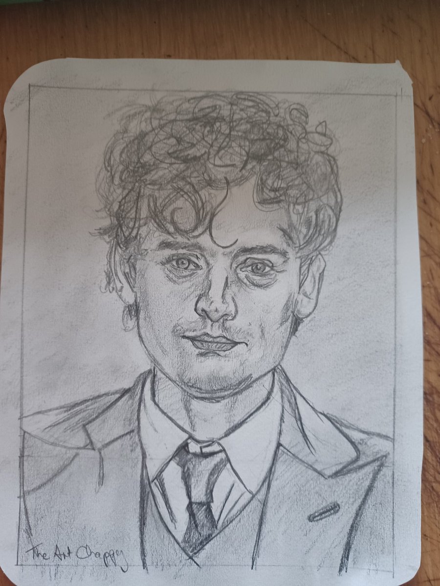 ArtChappy's tweet photo. #drawing #2b #4b #3rdborn #claredeval #aneurinbarnard #herbertwest #Heartstopper https://t.co/gyQBQwMGjF
