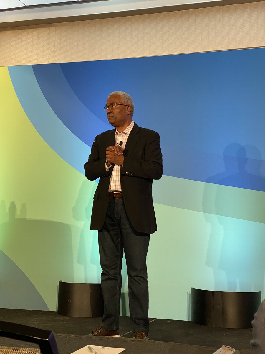 krista_lee's tweet image. Exec-level access kicking of the Analyst track at #NetAppInsight - much appreciated! @NetApp