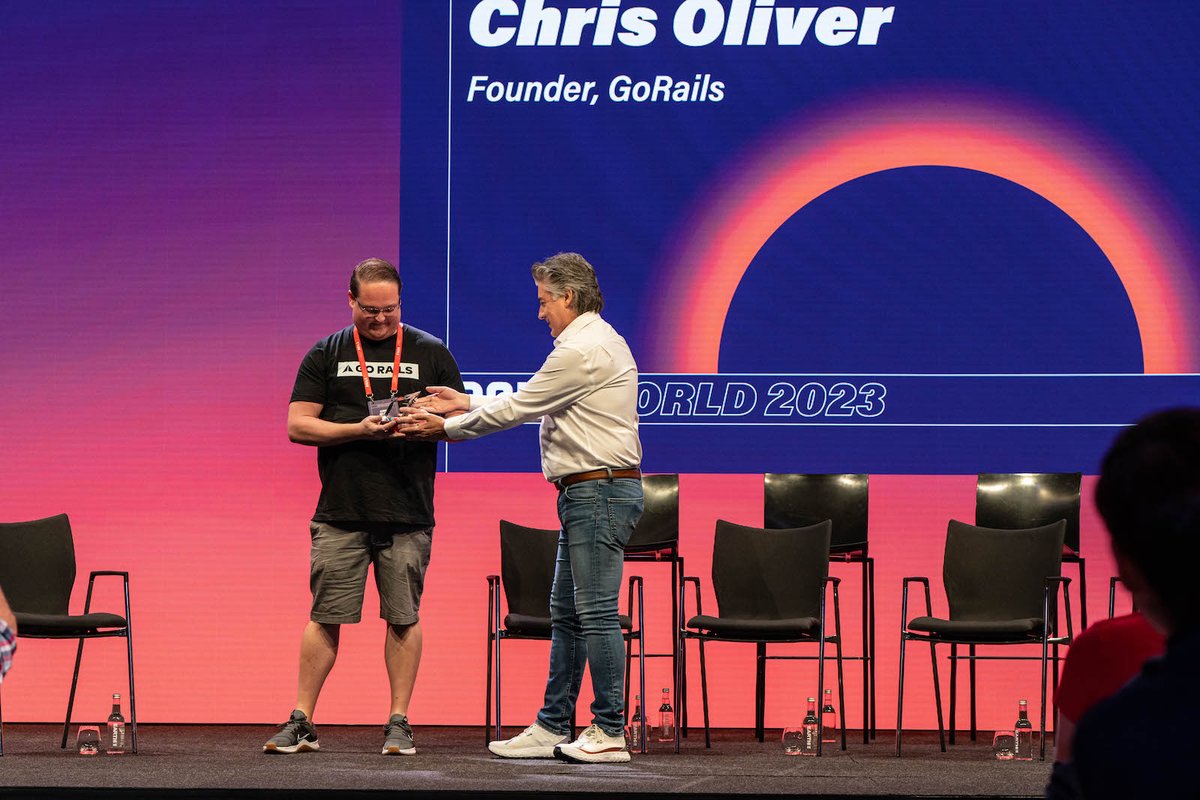 At #RailsWorld, we announced the winners of the Rails Luminary Award, a new tradition to honor those who have been a positive force in our community. Congratulations Chris Oliver <a href="/excid3/">Chris Oliver</a> &amp; Tobias Lütke <a href="/tobi/">tobi lutke</a>! Full story &amp; video here: rubyonrails.org/2023/10/23/cel…