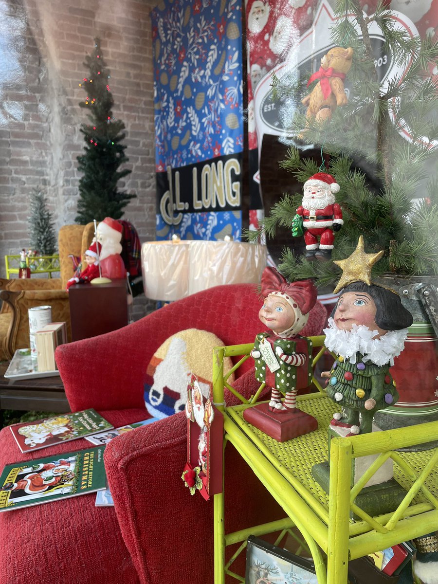 jllongtraders's tweet photo. 🎄Join us on November 11 for festive treats, 15% off Thanksgiving and Christmas merchandise (excludes Bauble Stockings) and a free J.L. Long Traders tin camping mug with a $10 purchase for all your winter campfires. ☃️ 
https://t.co/eGXsQa0BzT https://t.co/uak2MtKYqM