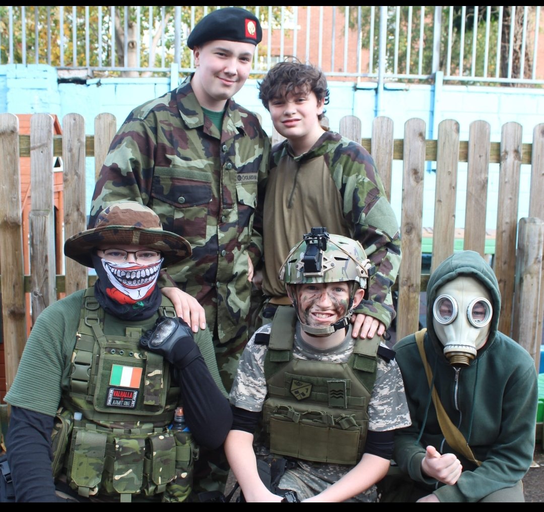 DeerparkCBS's tweet photo. Ahead of Friday's Halloween Dress Up Day, a quick look at some of last year's costumes #halloweenideas #halloweencostumes #halloween #halloweenmakeup #cork #school #teaching #learning #midtern #schoolghost #ghost #haunted https://t.co/AXPVAg15Ul
