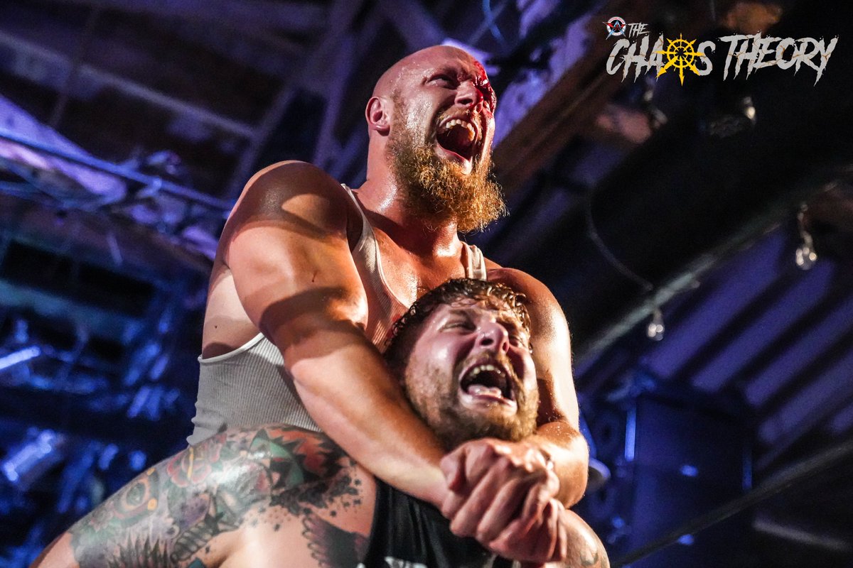 AAWPro's tweet image. Additional photos from the Chicago Street Fight!

📸: @cameraguygimmik 

#AAWChaos #AAWPro