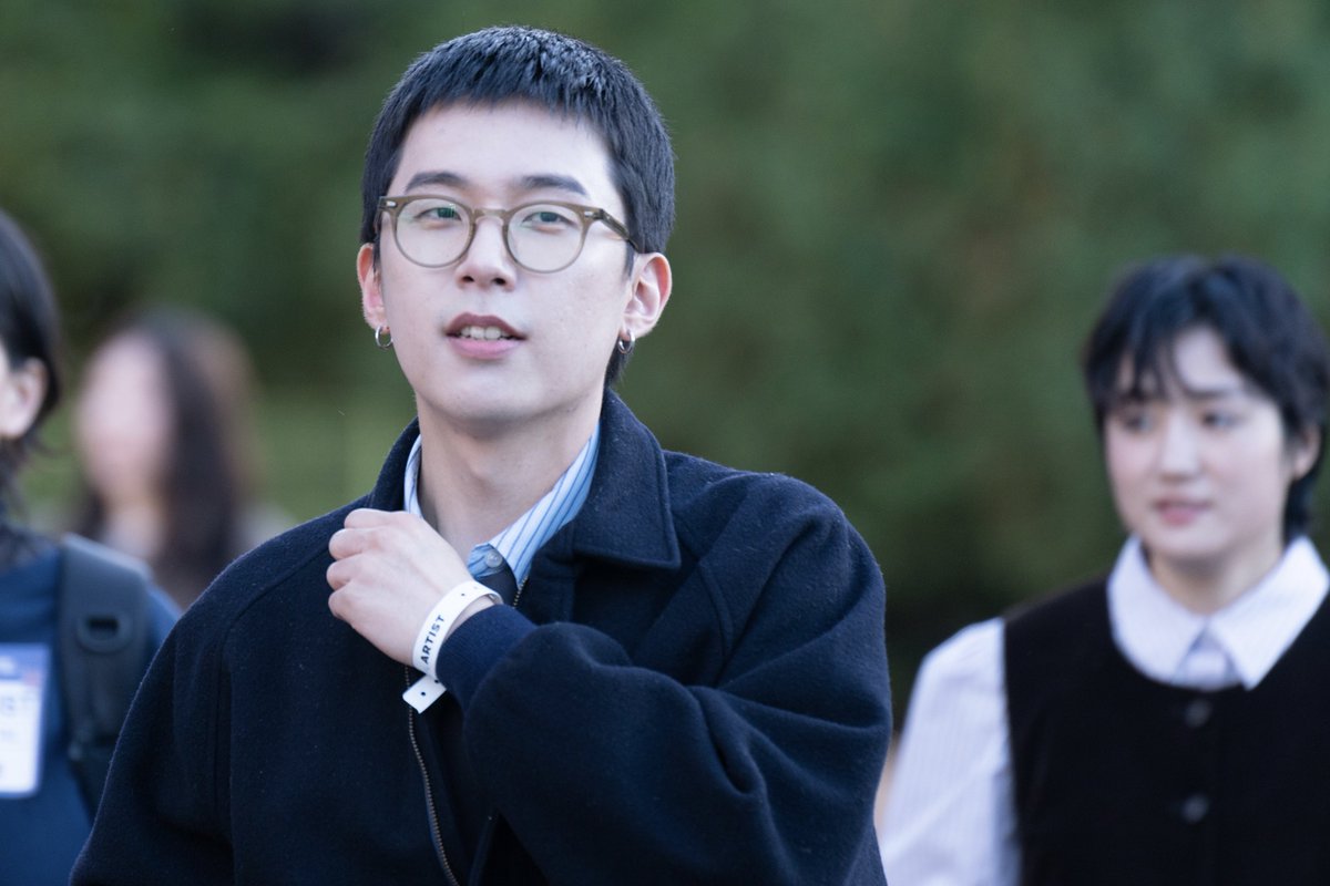 [★포토]신인류 문정환, GMF 출근길 ‘키위털 많이 자랐죠?’

(아님)