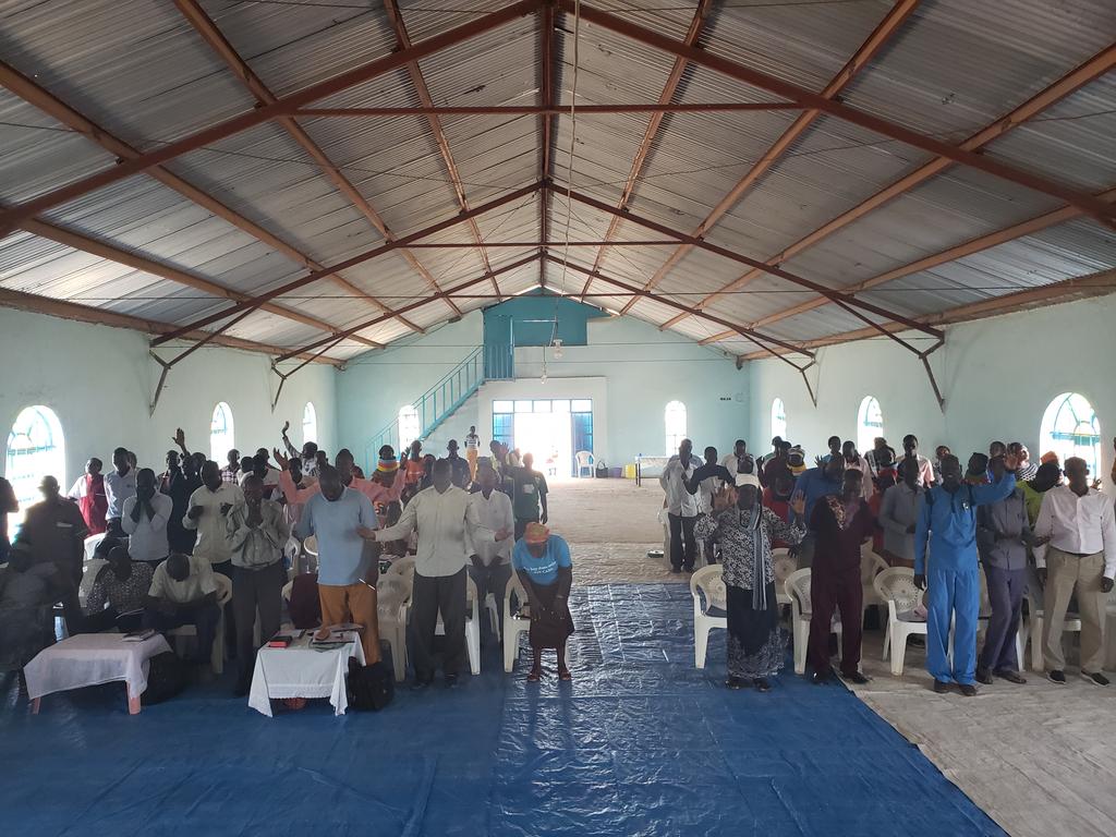 wilka73's tweet photo. What a beautiful day interacting and learning together with some of Kakuma Town pastors and leaders at Elim church.  
#blessedfeets
#Jesusforeverynation https://t.co/LRGcNt9BL9