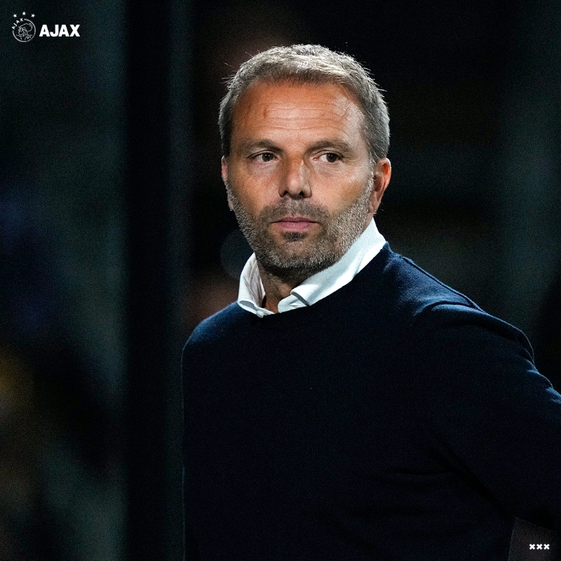 AFCAjax's tweet photo. Ajax and Maurice Steijn will part ways with immediate effect. The club management and Steijn have agreed that the coach will step down from his position.
