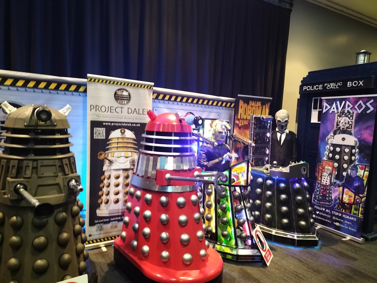 dalekdecimus's tweet photo. Had a wonderful time at Comic Con Liverpool!
#dalek #daleks #dalekdecimus #dalekdrax #dalektwozero #davros #roboman055 #sk_props #projectdalek #drwho #doctorwho #comicconliverpool https://t.co/omze3gaK6p
