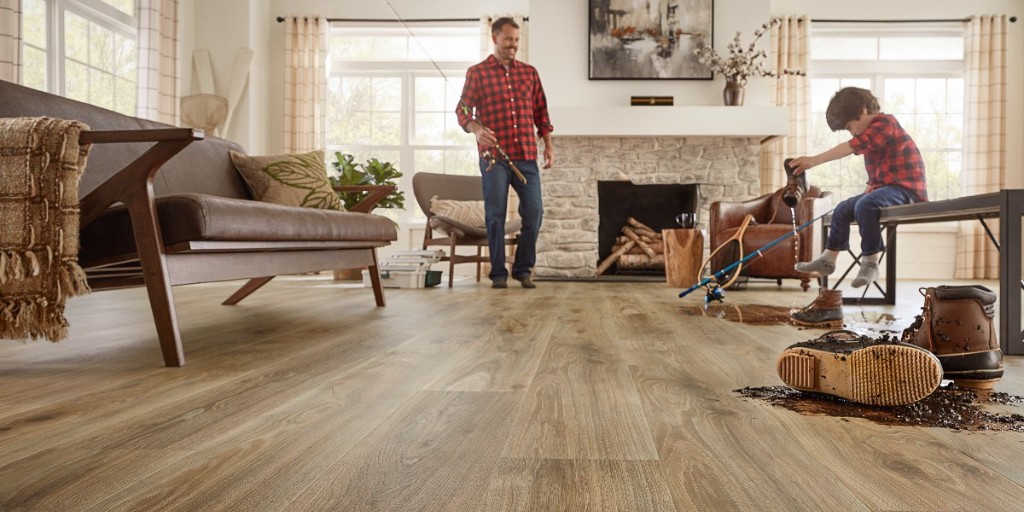 The best memories are the ones made together. Life happens on your floors; live it boldly.

💻: bit.ly/3FcEjqD

#Pergo #LifeGoesOnIt #TimberCraft #TimberCraftElite #SignatureTechnology #WetProtect #waterproof #fishing #laminate #laminatedwood