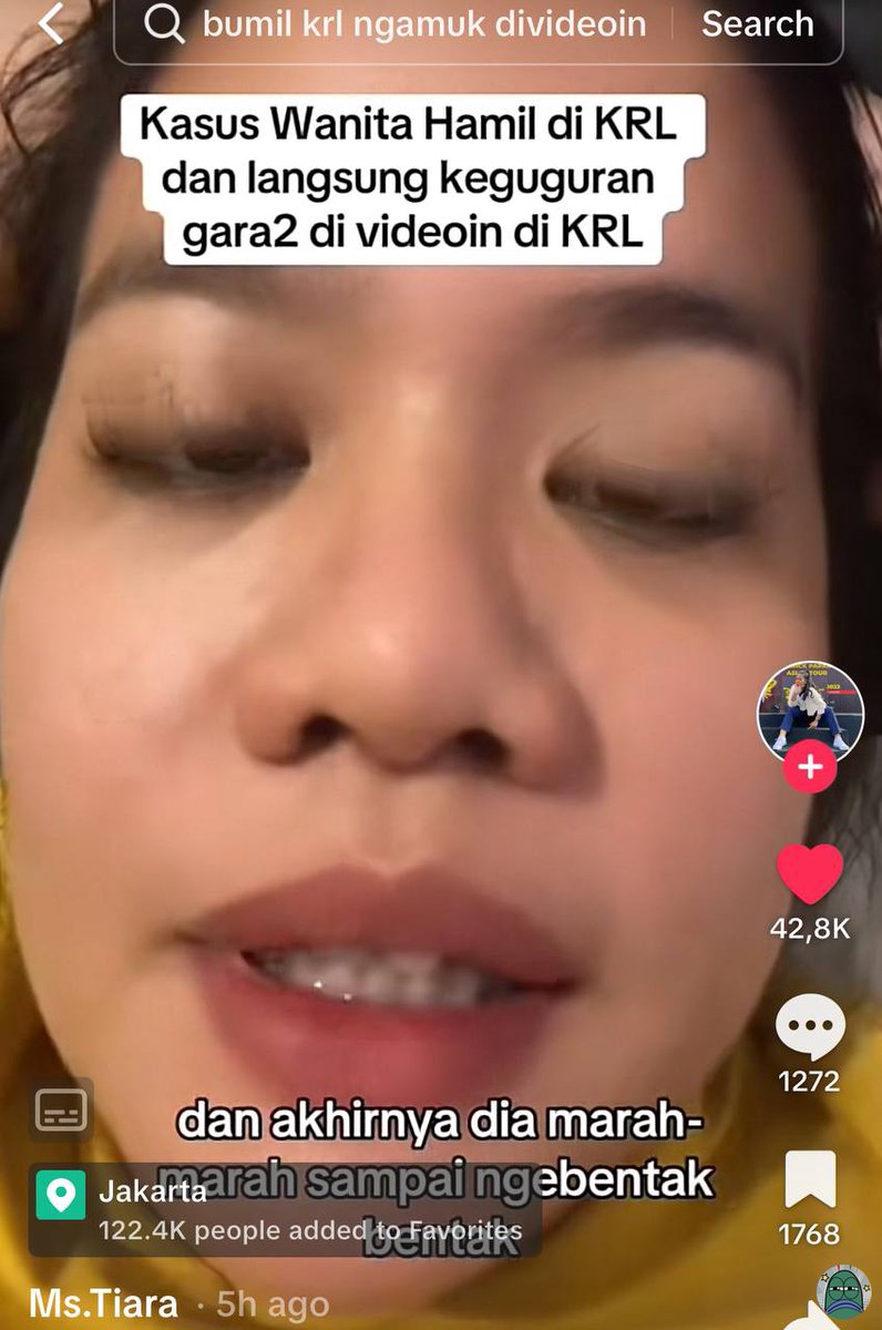 💚 guys tau kan video bumil yg teriak2 nangis di KRL krn gk terima dia di videoin sm mba2 kmrn? Sedih bgt trnyta stlh turun dr KRL itu si bumil pndrhn dan akhirnya keguguran😭 guys plis ini pelajaran bgt, jgn suka ngurusin hal2 yg gk prlu smpe nyelakain org kek gini