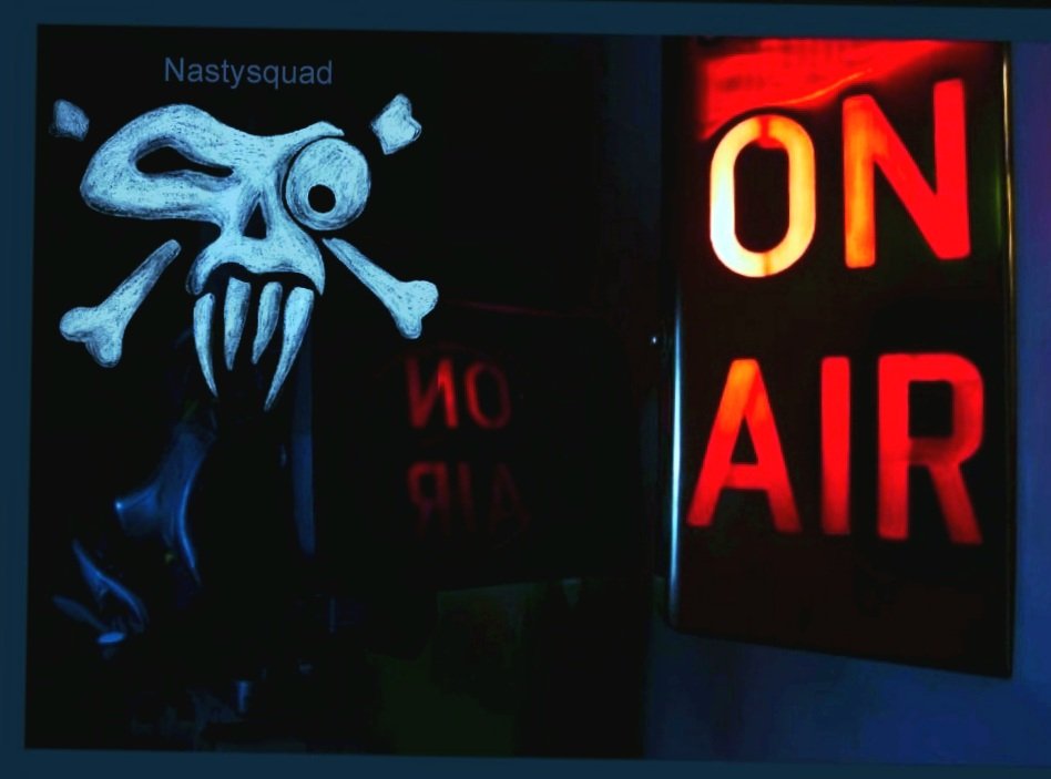 Thenastysquad06's tweet photo. Back on Air Streaming live in November https://t.co/tTYPSkH99y come follow us more in https://t.co/scRKyUES5A #oldskool 2 #nuskool #hardcorebreaks #breakbeathardcore  #futureJungle #dnb &amp; all things #house #tech #club #deep #ravehousebreaks 
https://t.co/FBRMcWW61b  recorded sets https://t.co/4hIwlxGrVz