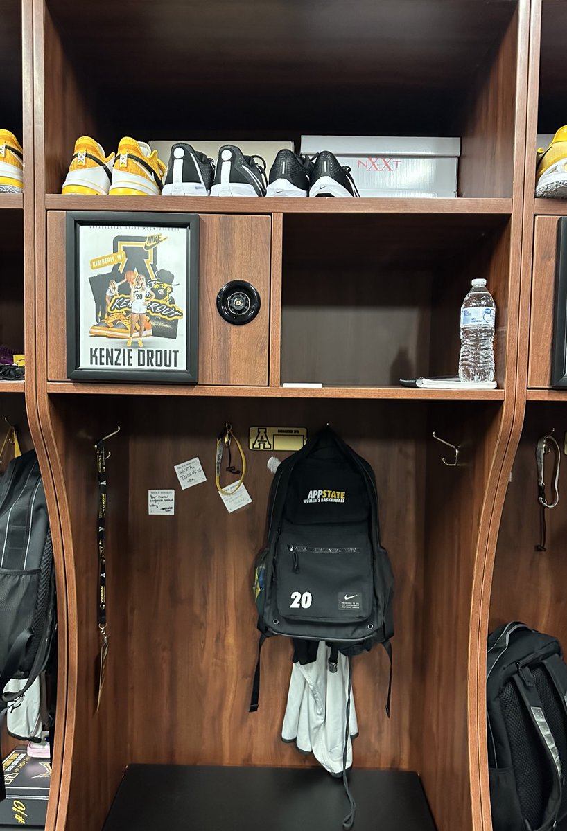 Let it Rain 2023 (@letitrain2023) on Twitter photo Kenzo's sick set up with <a href="/AppStateWBB/">App State WBB</a>
🔥
Ur name on that locker symbolizes all the dedication, sacrifice, determination, and HARD WORK u put in over the years 2 get 2 where you are today
U made it, kid👏🏼
Be proud of urself. EVERY. SINGLE. DAY💛
#LockerShots
<a href="/DroutMakenzie/">MaKenzie Drout</a> Kenzo's sick set up with <a href="/AppStateWBB/">App State WBB</a>
🔥
Ur name on that locker symbolizes all the dedication, sacrifice, determination, and HARD WORK u put in over the years 2 get 2 where you are today
U made it, kid👏🏼
Be proud of urself. EVERY. SINGLE. DAY💛
#LockerShots
<a href="/DroutMakenzie/">MaKenzie Drout</a>