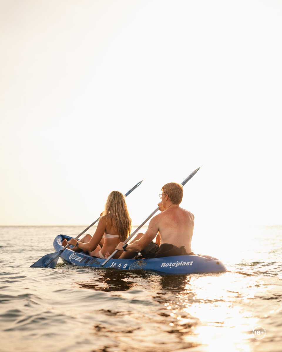 Paddling through the rythm of island life, one stroke at a time. 🌴

#ThisIsLiving #CoronaIsland #ad