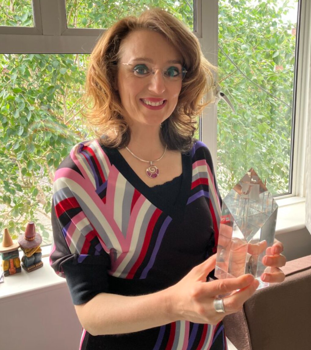 aldinhe_LH's tweet photo. 📣In edition 16 of The #LDproject @TheLDPpodcast Hosts @AlicjaSyska &amp; Carina Buckley @EvilDoctorB chat to @VirnaRossi about her book Inclusive Learning Design &amp; her roots to shoots approach to more inclusive learning design https://t.co/vOiIg7dEby #LoveLD https://t.co/cMT3f6Lf13
