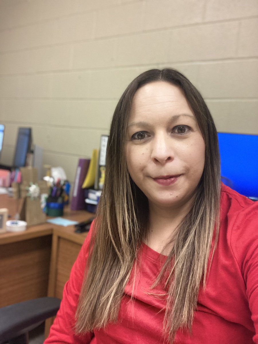Wearing Red. Drug free week ❤️
#redribbonweek
#Skyhawklane
#SkyhawkPride
<a href="/NISDStinson/">Stinson MS NISD</a>
