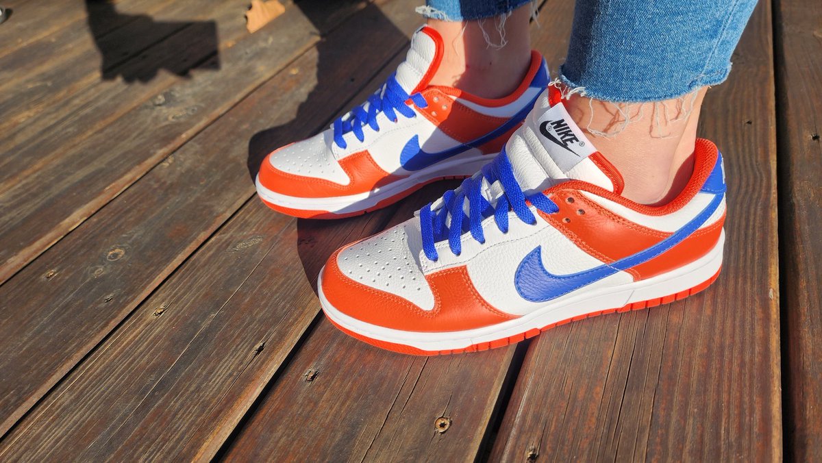 kasia__xoxo_'s tweet photo. When it's #dunktober you gotta wear your custom dunks 

@natureboichuck @brttniann @Its__CJ__ @ChakylaDior @efiorentino31 
@De24iny

#souths1dehype #customdunks #yoursneakersaredope #snkrsliveheatingup #atmoscollectorsclub #kicks #kotd #nike #PhotographyIsArt #photography https://t.co/5w195cZJvg