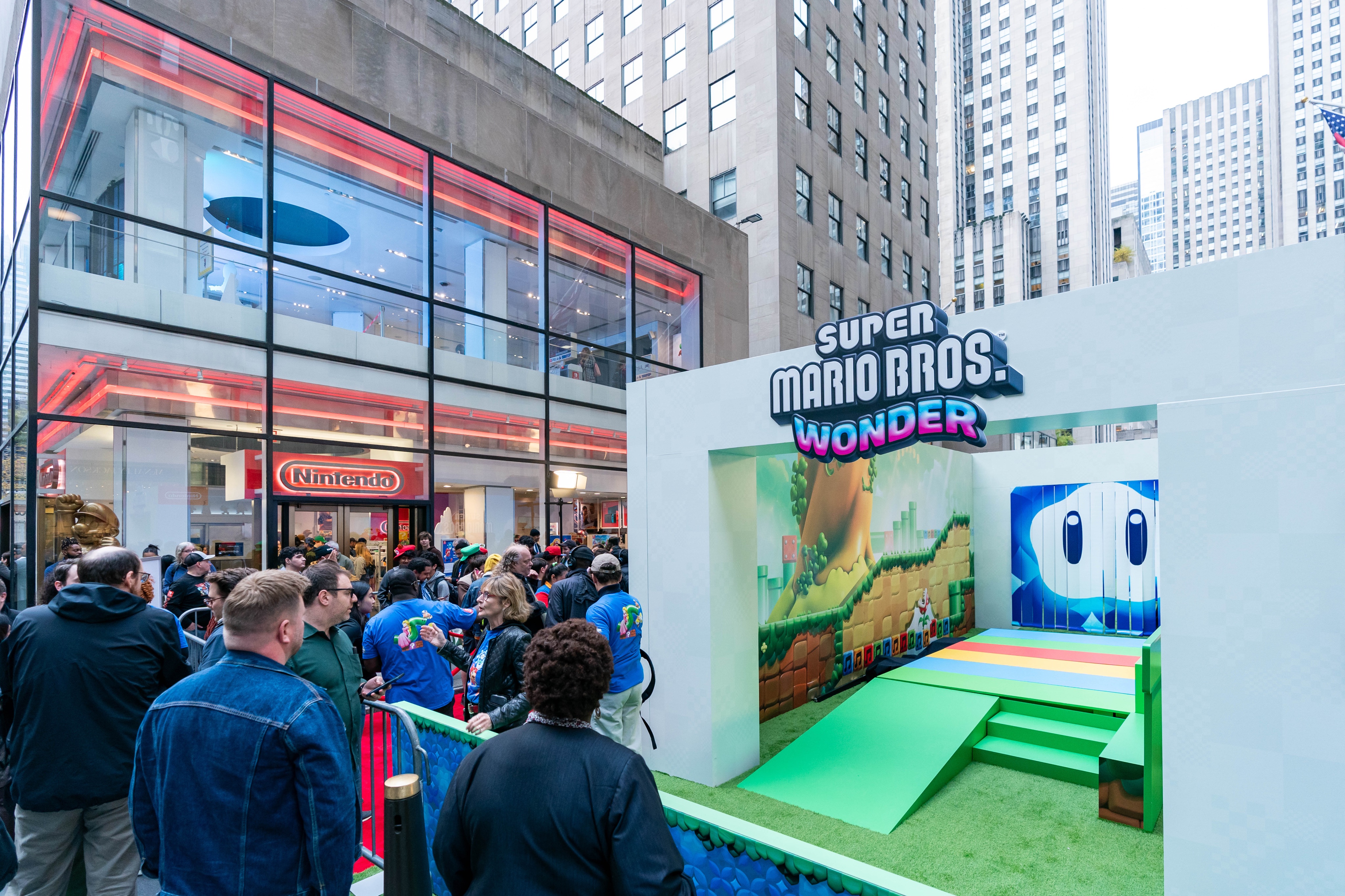 Nintendo Store New York (Full Tour) 