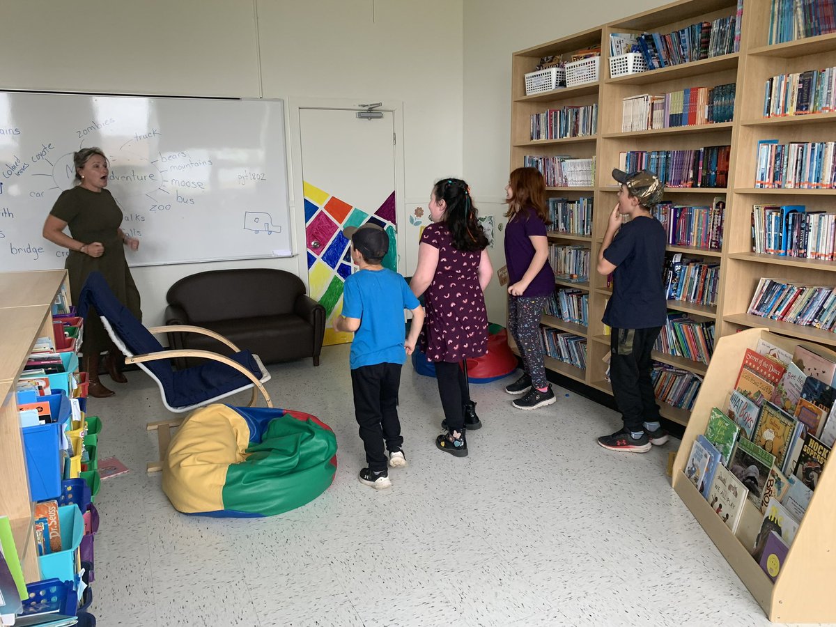 SRCE Literacy (@srce_literacy) on Twitter photo Building vocabulary while using movement as a pre-writing activity is soooo much fun💕 <a href="/nsaskproject/">NS Active Smarter Kids Project</a> #SRCEGrowingWriters <a href="/nseducation/">NS Education and Early Childhood Development</a> Building vocabulary while using movement as a pre-writing activity is soooo much fun💕 <a href="/nsaskproject/">NS Active Smarter Kids Project</a> #SRCEGrowingWriters <a href="/nseducation/">NS Education and Early Childhood Development</a>