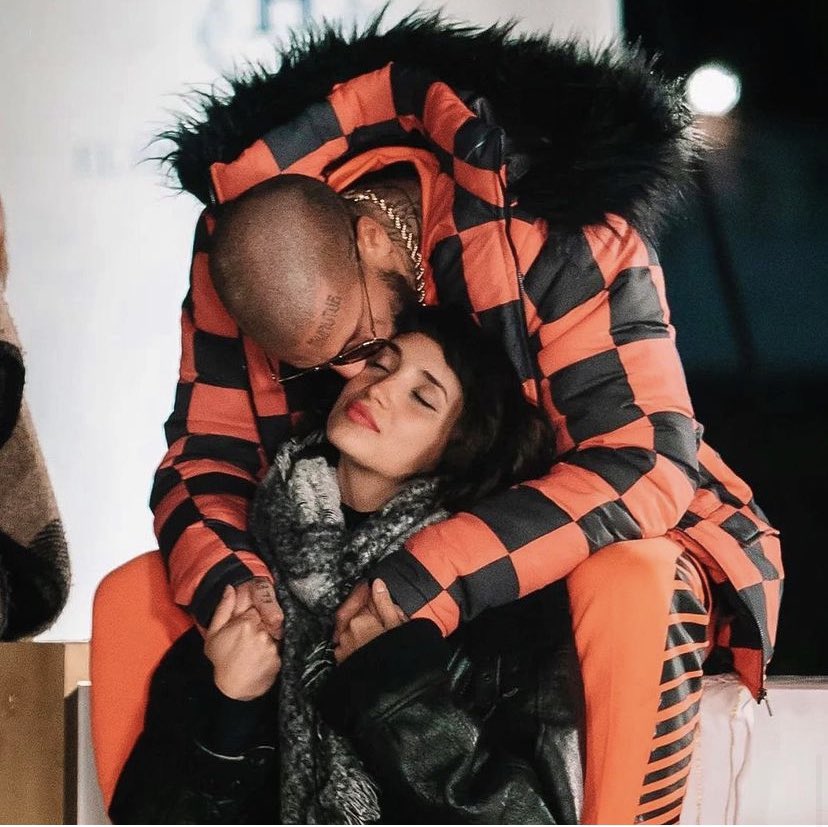 dulcelectora7's tweet image. Historia Álex &amp;amp; Melody.

1 youtu.be/MD9tSO-96MU?si…
2 youtu.be/JNvsfTfZQiM?si…
3 youtu.be/97Q2DaZu9oI?si…
4 youtu.be/-X5yV6wJi0w?si…
5 youtu.be/ovcvk8P-Kpc?si…
6 youtu.be/T5eV32o3bv0?si…
7 youtu.be/cS2Ah-J_s3w?si…
8 youtu.be/vWR4A5IqLz0?si…
9 youtu.be/XBp4PWx9FQY?si… #GHVIP23O