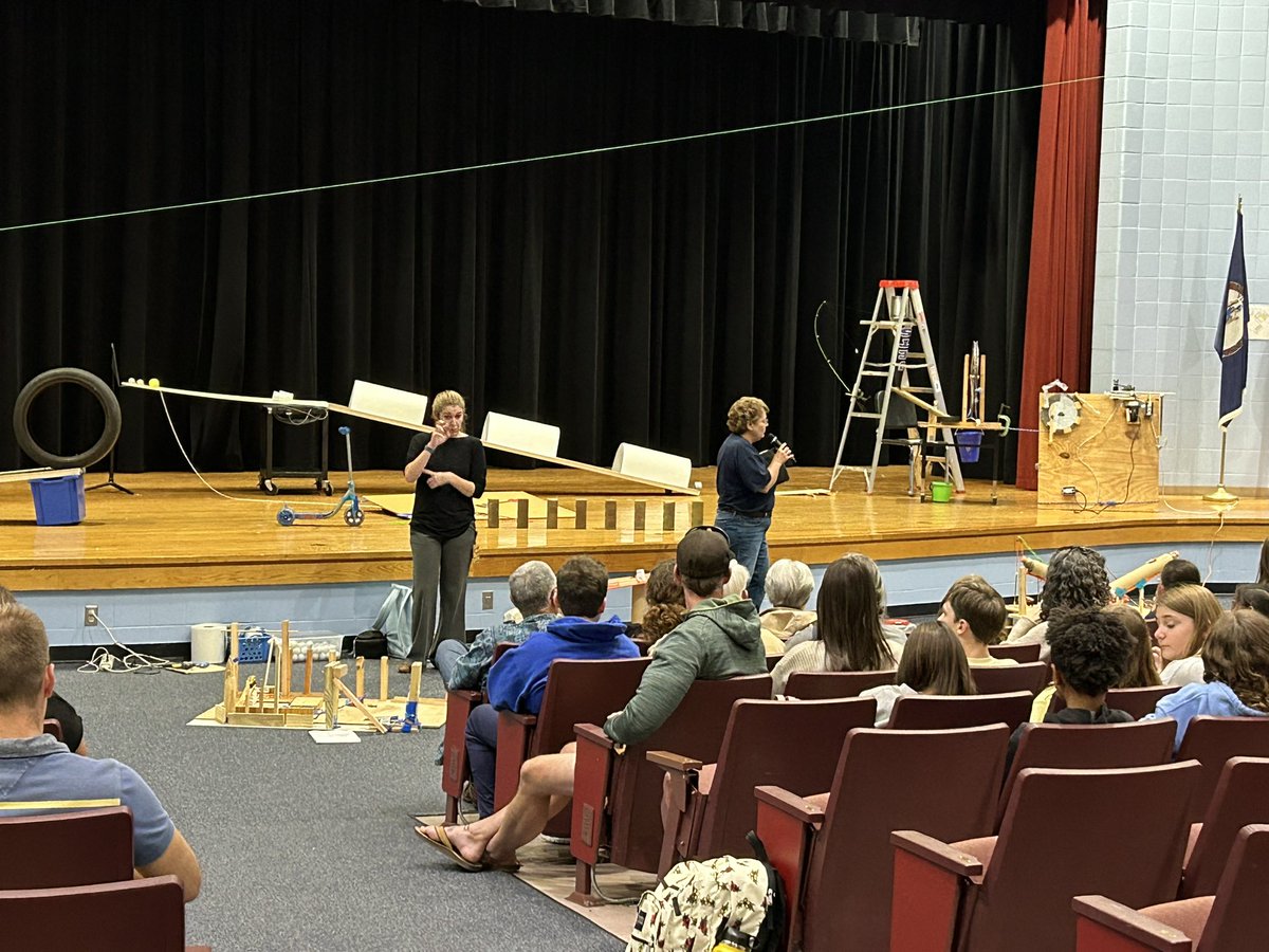 CLMSJETS's tweet photo. The annual @RubeWorks challenge is under way. It started with a zip line! So proud of our βοΈ students and their innovation and creativity. #soarlikeajet https://t.co/lHXVv9RLnk