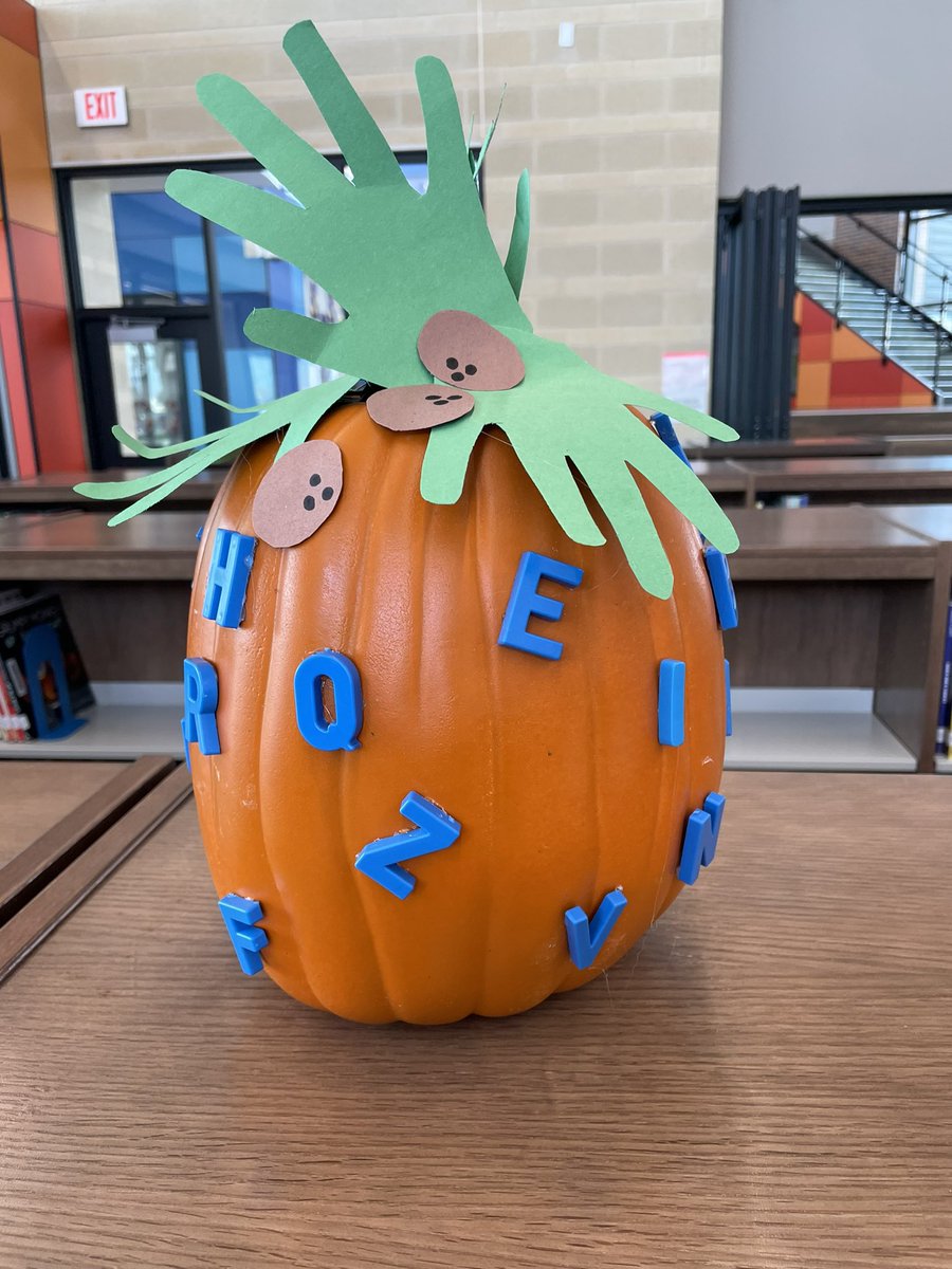 wondersped's tweet photo. Well plan A & B for our #characterpumpkin didnβt work out so plan C #chickachickaboomboom it is @BrosnahanES #ECSE https://t.co/Hy0tQFCoRC