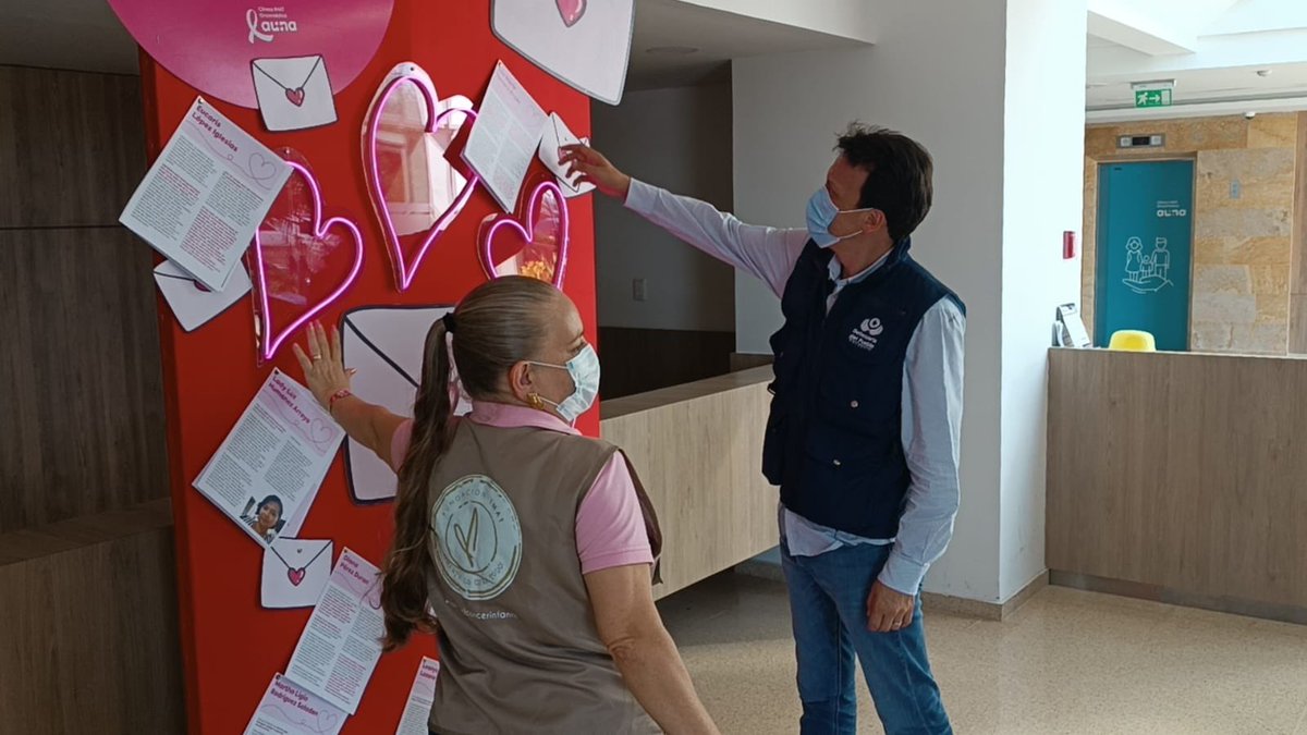 Seguimos conmemorando el mes de la #LuchaContraElCáncerDeMama. 
 #DelegadaSalud compartió un taller de kitsugi, en la clínica <a href="/imatoncomedica/">Clínica IMAT Oncomédica Auna</a> de #Montería con pacientes oncológicas, quienes por medio de  esta técnica artística vivieron un momento de catársis y reflexión interior.