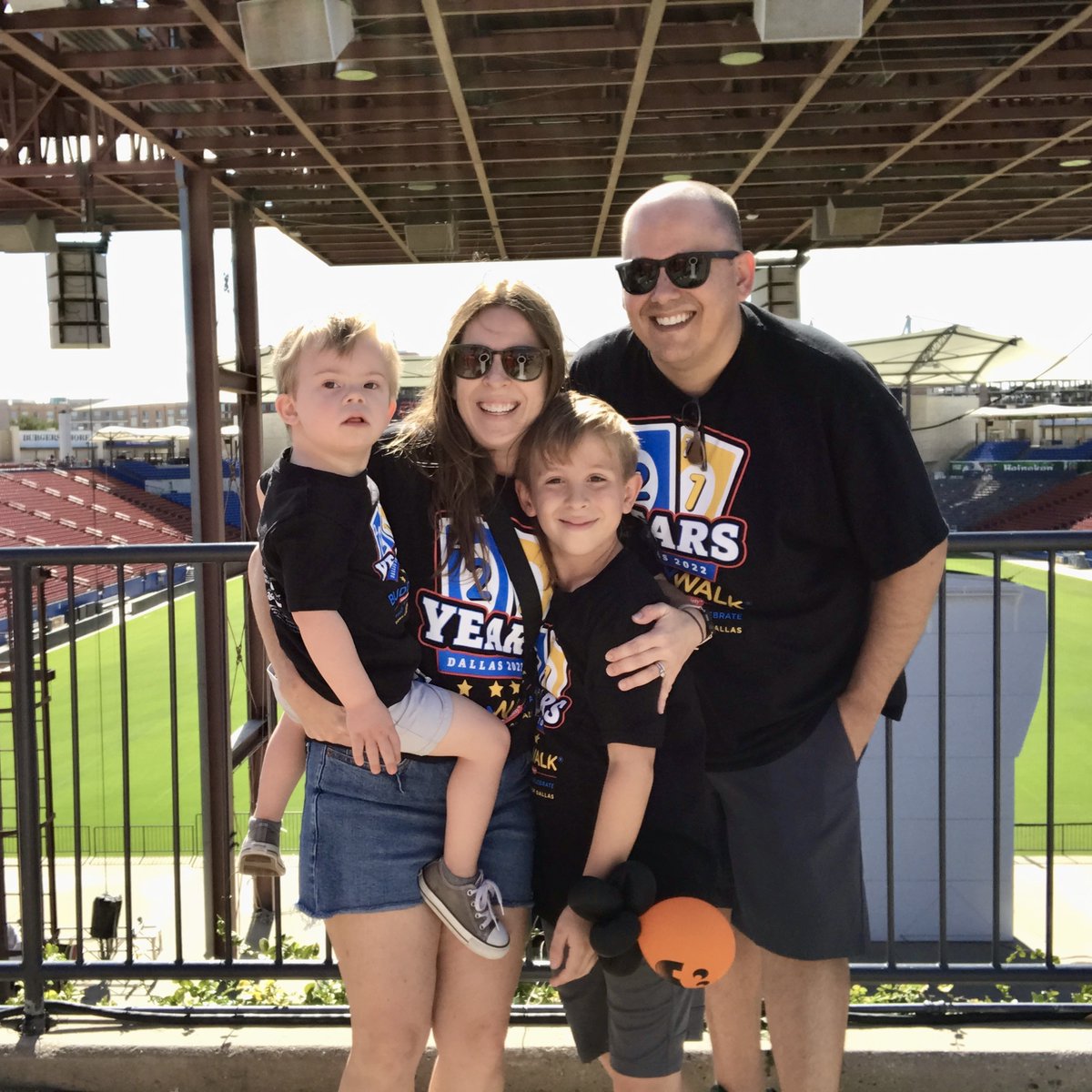 dallasdsg's tweet photo. 6๏ธโฃ Days until the 2023 Dallas Buddy Walk! If you missed the deadline for online registration, donโt worry. We will have registration on the day of the event outside of East Gate! Stop by to register you and your family and grab a shirt while supplies last ๐๐๐
#DallasBuddyWalk https://t.co/WHqkaWO1GJ
