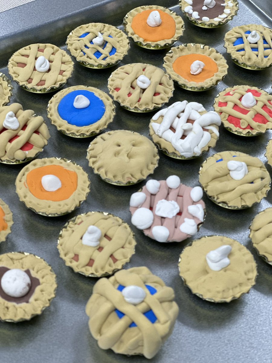 Boyer Elementary Art (@artatboyer) on Twitter photo Who makes pie in art?
5th graders do! So much more to come on this one!
<a href="/Boyer_Elem_PISD/">Boyer Elementary</a>
#bestofboyer
#teamboyer Who makes pie in art?
5th graders do! So much more to come on this one!
<a href="/Boyer_Elem_PISD/">Boyer Elementary</a>
#bestofboyer
#teamboyer