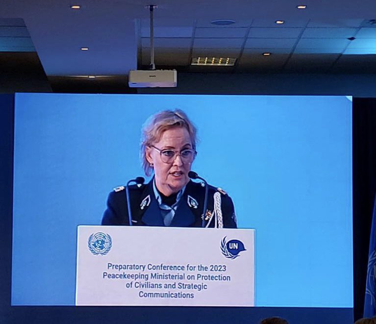 #KingdomNL Director for Strategy @SandraKeijer spoke from her @UN experience and emphasized the importance of a.o. protection in deep field and remote areas through realistic and specific threat assessments. Community-central approach and harm mitigation are key.