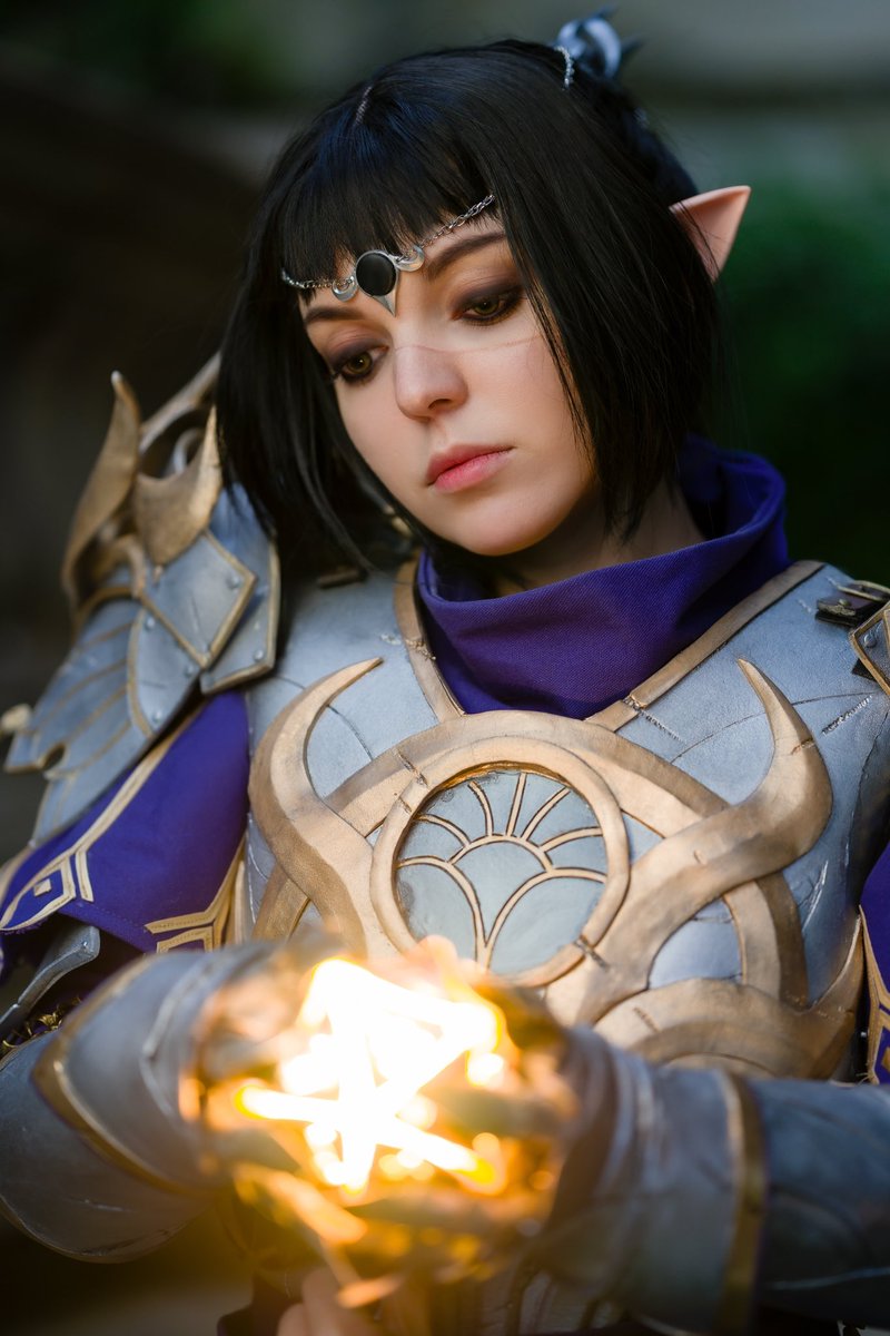sailortired's tweet photo. My Shadowheart cosplay 🖤 @larianstudios 

📸 by the amazing @CogaNerd 

This is the first cosplay i’ve ever crafted and i’m glad i’ve done it with the help and support of my handsome Astarion @celcosplay_ https://t.co/S24X3bXqxD