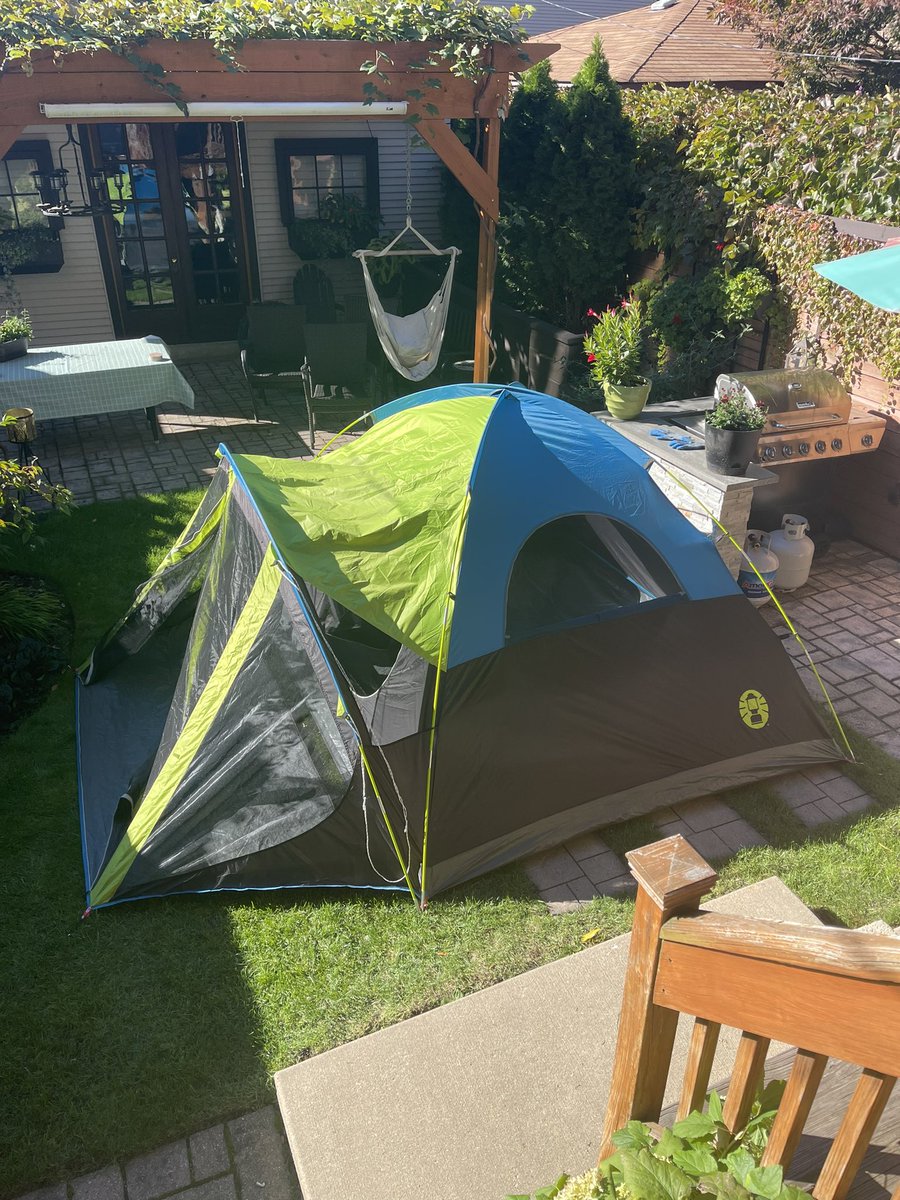 Q:What’d you do this weekend? A:Pitched a tent in my yard. #doubleentendre #punny #mypalnigel #nigelpcoltrane #nigeljfudd #imnotbobby