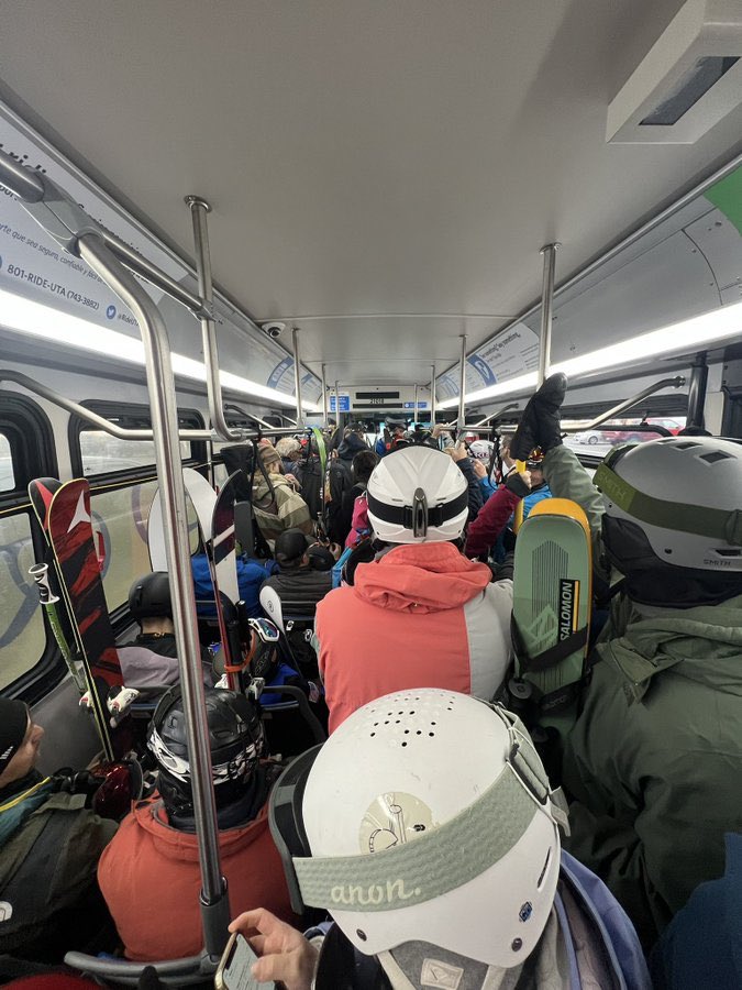 Just announced: <a href="/RideUTA/">Utah Transit Authority - UTA</a> is planning an “enhanced” ski bus service in Big and Little Cottonwood Canyons this season ‼️

“Backup buses” will be deployed during peak periods

Service will run from Sun Nov 26 to Sat April 13