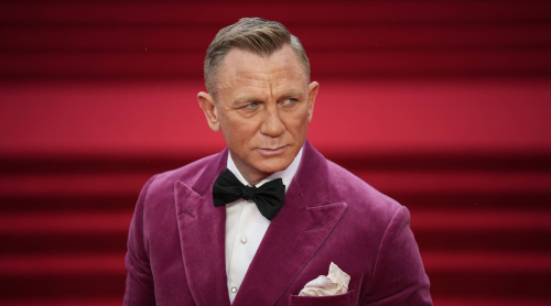 franceinfo_cult's tweet image. James Bond va devoir se réinventer et le prochain 007 est encore dans les limbes @007 #JamesBond007 #cinema #BarbaraBroccoliProductions 
francetvinfo.fr/culture/cinema…