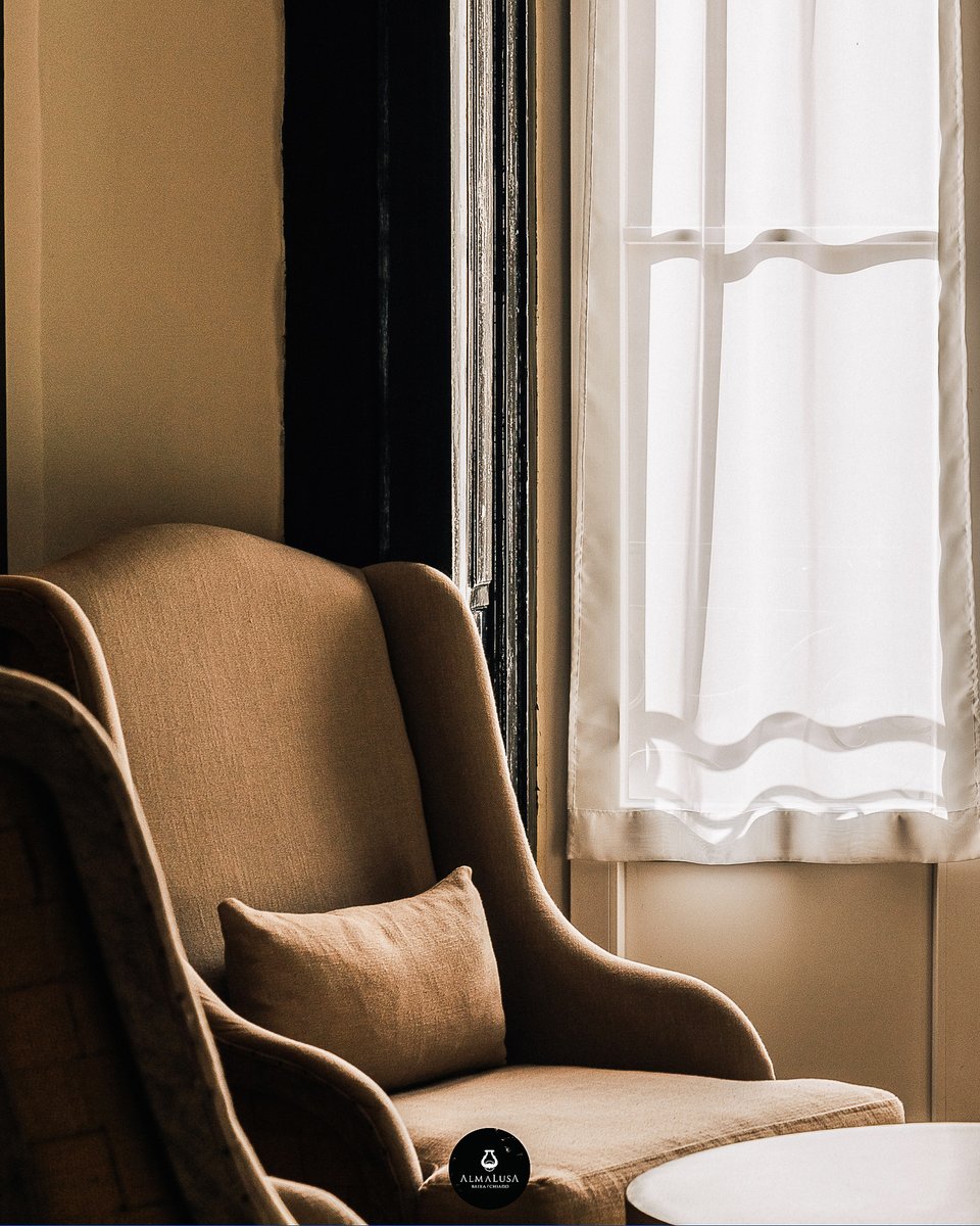 AlmalusaHotels's tweet photo. Did you know the building in which AlmaLusa Baixa/Chiado sits used to house Lisbon's arsenal? 🇵🇹 We trust you will feel the history during your stay with us.

#AtAlmaLusa #BaixaChiado #HistoricHotels #HotelDesign #BoutiqueHotels #Hoteliers #Lisbon #LisbonHotel #LisbonHotels https://t.co/oHCj3qAqKm