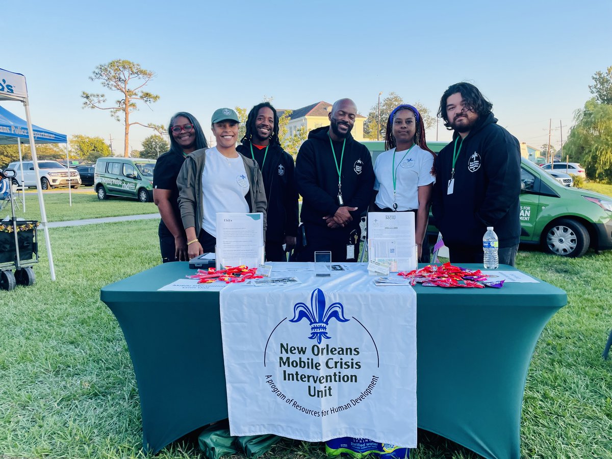 1000 calls!That's how many mental health crisis emergency calls have been dispatched to New Orleans MCIU since it began four months ago.
If you or someone around you is experiencing a mental health emergency, dial 9-1-1. 
#nomciu <a href="/Resources4HD/">RHD</a>