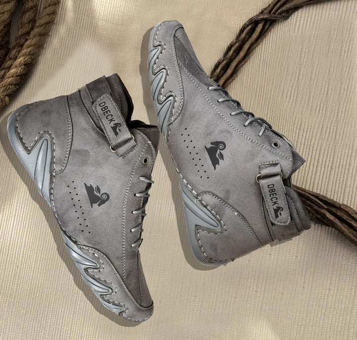 entmt_pill's tweet photo. #Men's #Grey #Suede #Casual #Shoes ❣️..

#Synthetic #Leather #Sole #Material #Airmix #Color #Grey #Closure #Laces https://t.co/nJrH7ipDqT