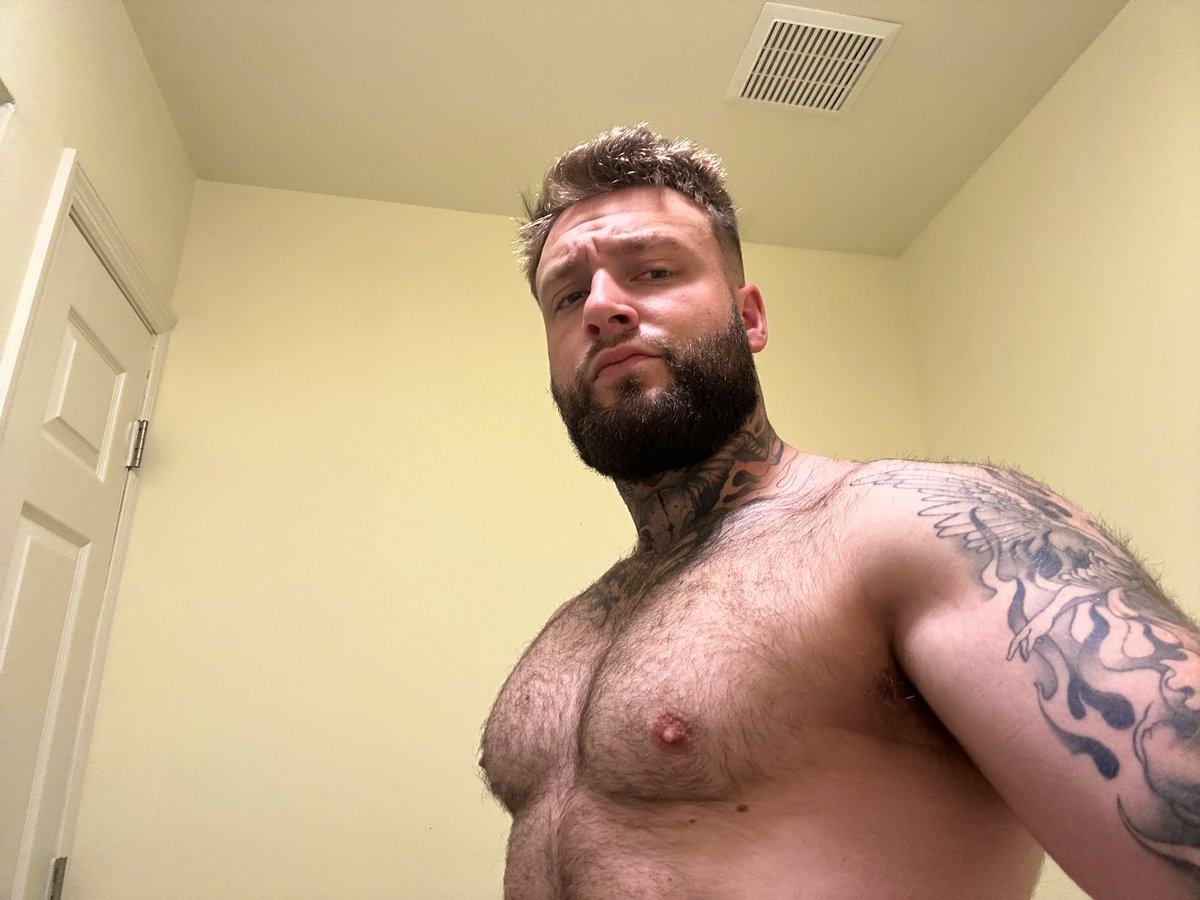 Reverend tweet media