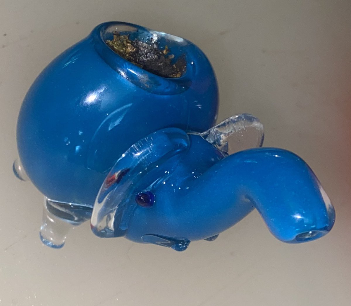 DOCMCPUFFINS420's tweet photo. π¨ATTN STONERSπ¨
Taking name ideas for my little elephant!ππππΆβπ«οΈ If anyone wants to chime in please do!!ποΈπ
If no one chimes in Iβll be naming him βLil Darbyβ or βTiny Darbyβ, after the king; @DarbyOTrill π€π»πͺππ #stonerfam #juggalofam #elephantpipe #cannabis #blueelephant https://t.co/nUh4Du8Mch